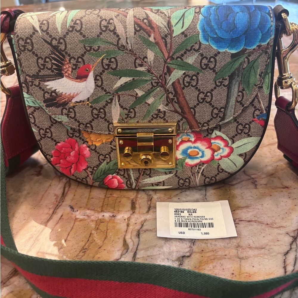 Gucci Crossbody Bag with Floral and Bird Design - Multicolor